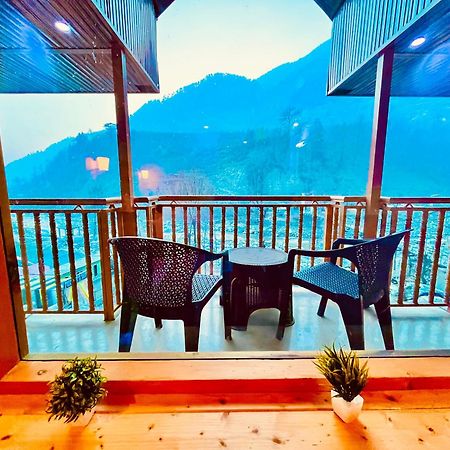 Himalayan Fort Resort, Manali - ! Riverside Property !! Big Lawn With Bonfire !! Best Selling !! Scenic River & Mountais View !! Big Parking !! Luxury Balcony Rooms !! Playing Zone !! Property Of The Year ! M 98160-43600 Luaran gambar