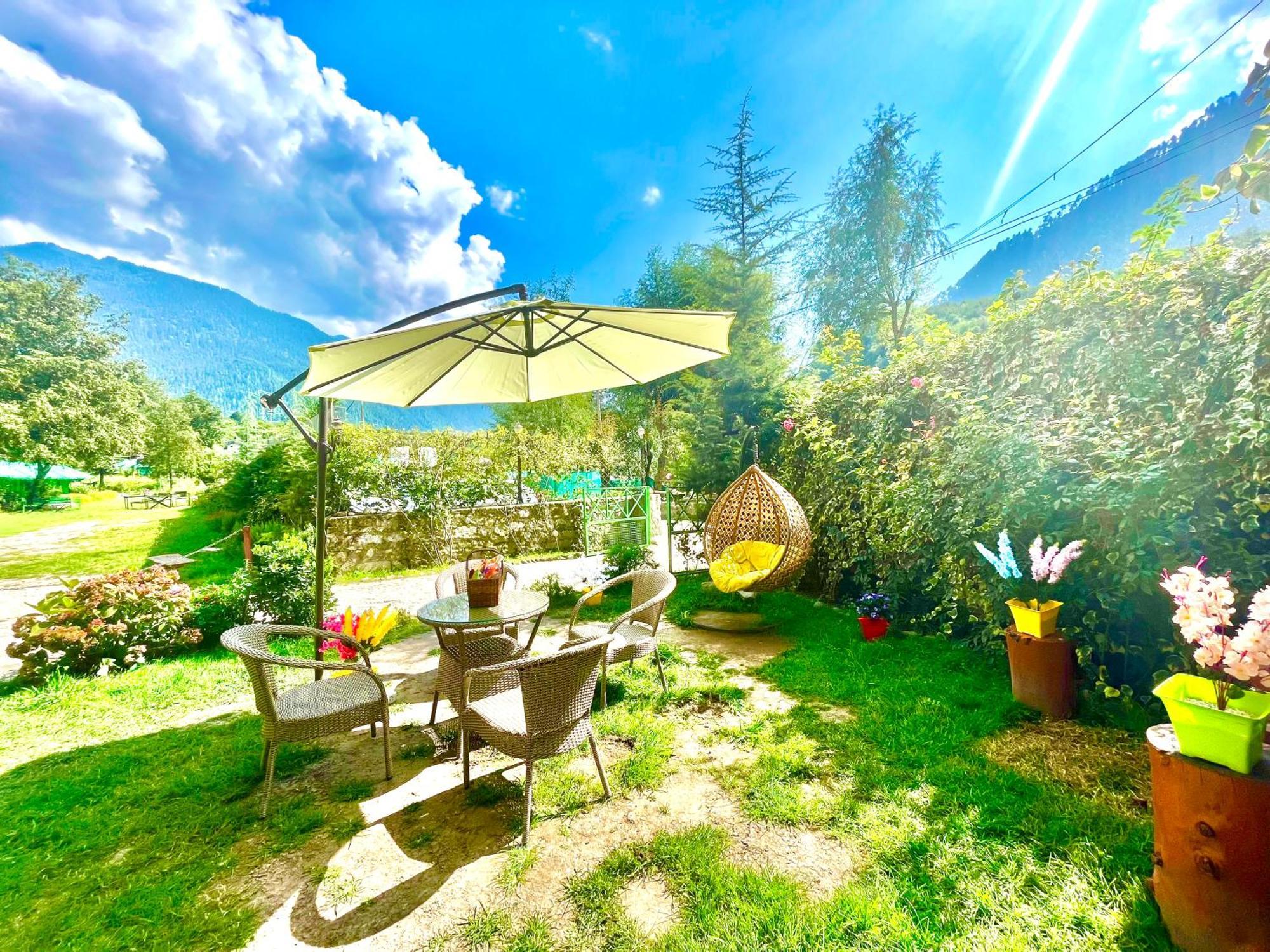 Himalayan Fort Resort, Manali - ! Riverside Property !! Big Lawn With Bonfire !! Best Selling !! Scenic River & Mountais View !! Big Parking !! Luxury Balcony Rooms !! Playing Zone !! Property Of The Year ! M 98160-43600 Luaran gambar