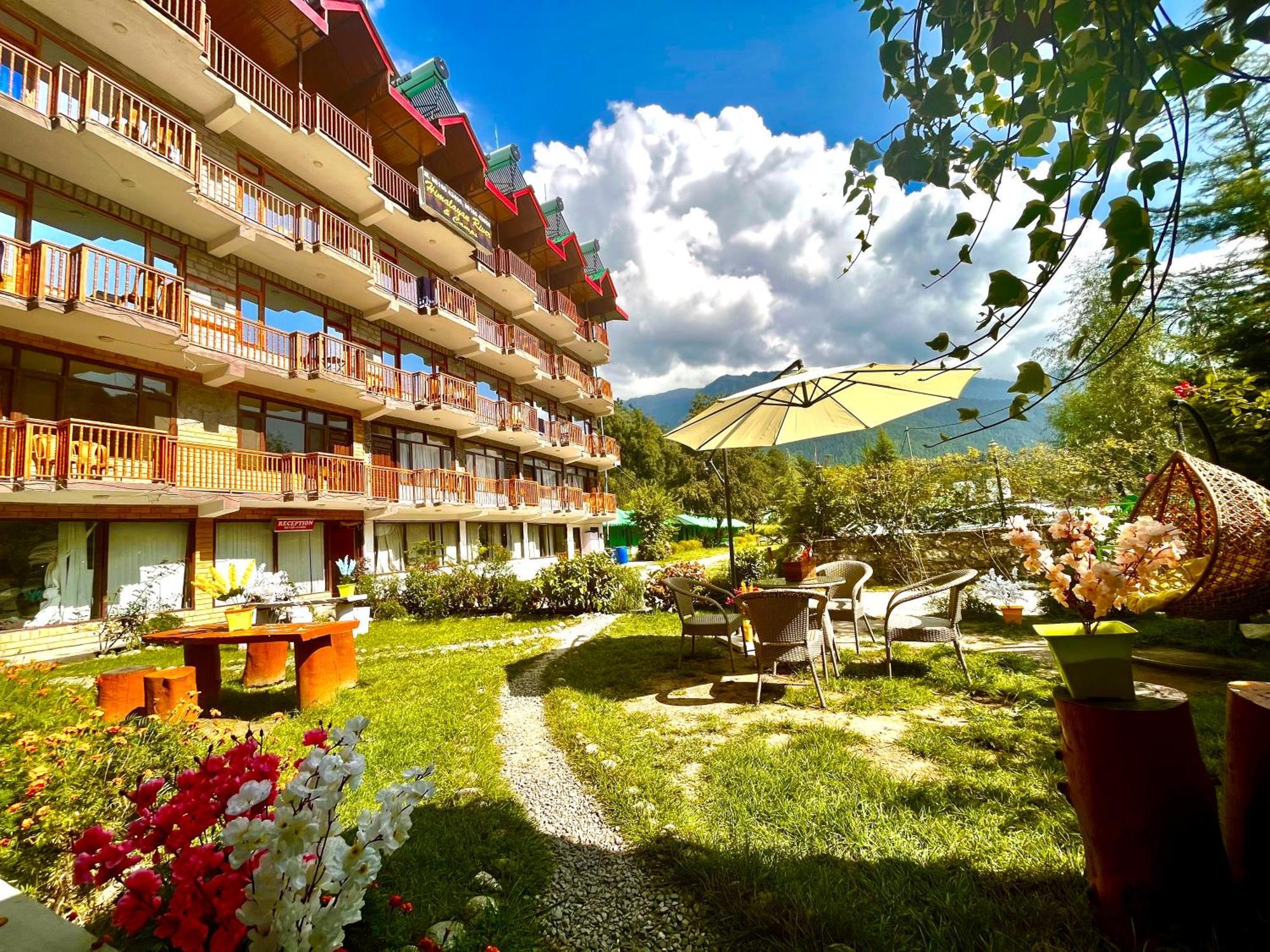 Himalayan Fort Resort, Manali - ! Riverside Property !! Big Lawn With Bonfire !! Best Selling !! Scenic River & Mountais View !! Big Parking !! Luxury Balcony Rooms !! Playing Zone !! Property Of The Year ! M 98160-43600 Luaran gambar